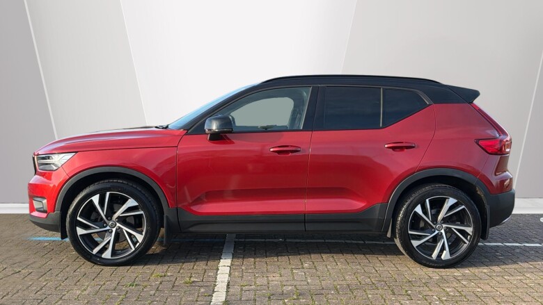 Volvo Xc40 2.0 T5 R DESIGN Pro 5dr AWD Geartronic Petrol Estate